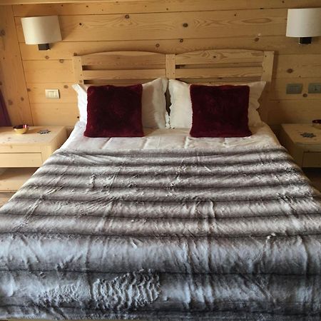 Chalet Morel 1586 Hotel & Spa Limone Piemonte Room photo